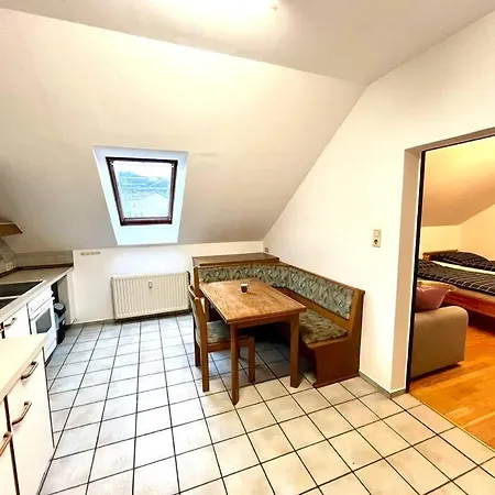 Apartment Kino Nähe, Einkaufscenter